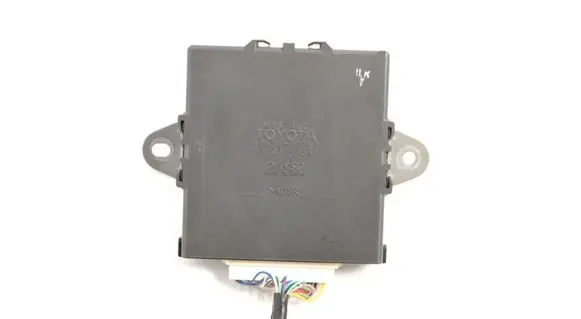 Lexus RX 450H Other devices 8967030160