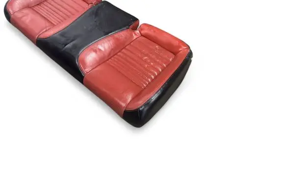 Rear seat