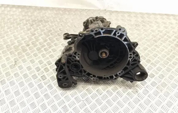 Opel Corsa B Manual 5 speed gearbox R90400206