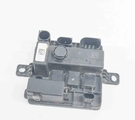 BMW 2 F22 F23 Current control relay 58650910 7633242
