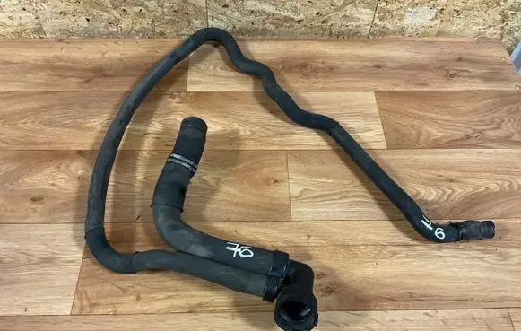Opel Insignia A Engine coolant pipe/hose PA66GF30