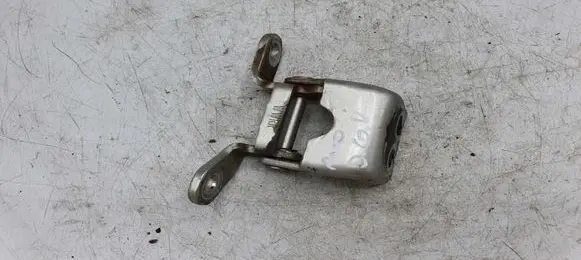 Honda CR-V Rear door upper hinge NOCODE