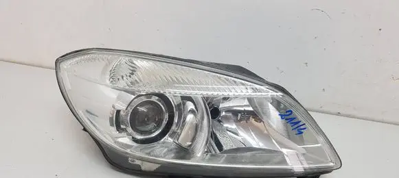 Skoda Fabia Mk2 (5J) Headlight/headlamp