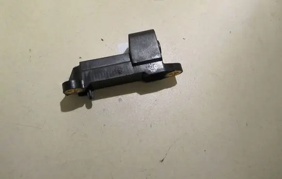 Audi A3 S3 8L Airbag deployment crash/impact sensor 8L0959643C 271101 02309005F720