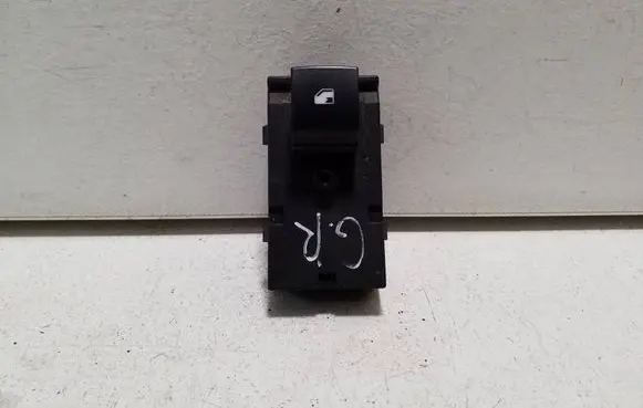 Chevrolet Orlando Electric window control switch 20933566
