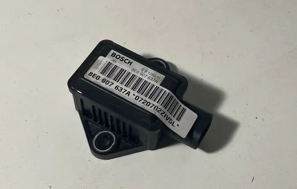 Volkswagen Phaeton ESP acceleration yaw rate sensor 8E0907637A 0265005245