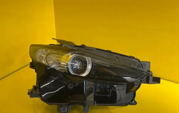 Mazda CX-30 Headlight/headlamp DFR7-51030