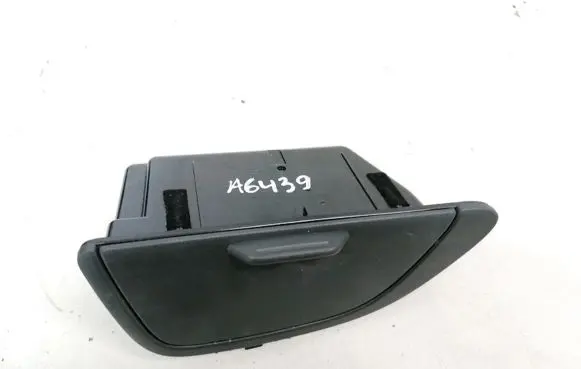Car ashtray