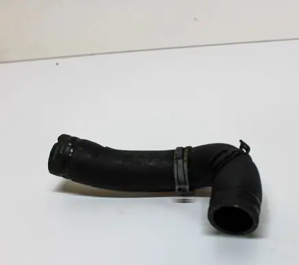 Volkswagen PASSAT B7 Engine coolant pipe/hose 3AA122051A