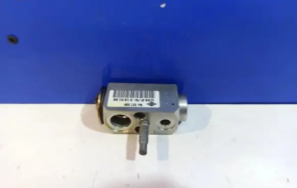 Air conditioning (A/C) expansion valve