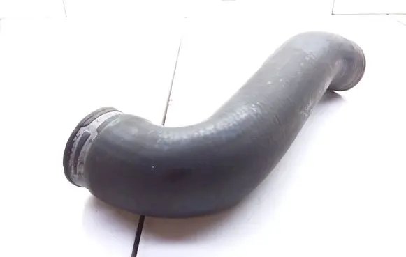 Audi A3 S3 8L Engine coolant pipe/hose 0972