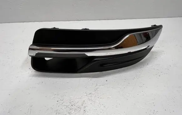 Renault Laguna III Front bumper LAGUNA-III-KRATKA