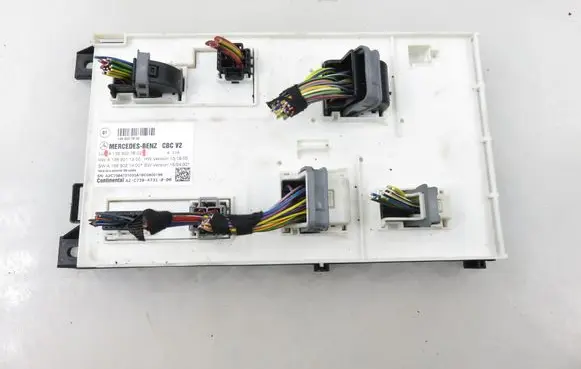 Mercedes-Benz A W176 Central body control module A1569007602