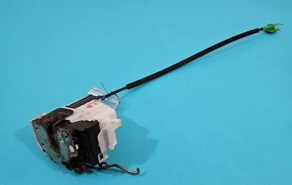 Front door lock