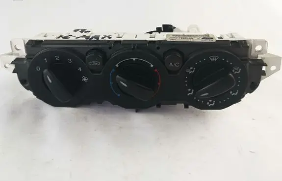 Ford C-MAX I Climate control unit 7M5T19980AA