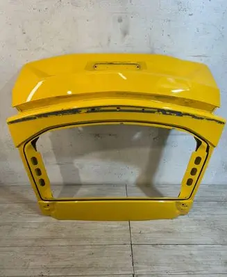 Lamborghini Urus Truck tailgate 