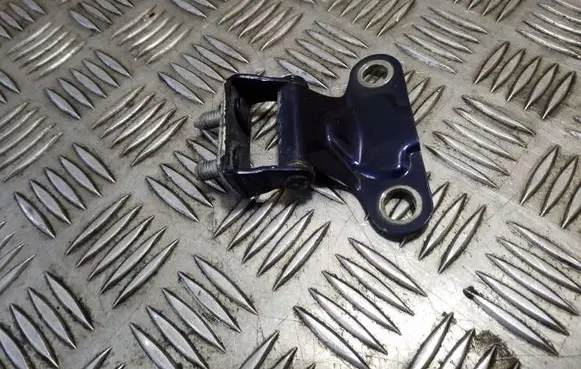 Toyota Avensis T270 Tailgate/trunk/boot hinge