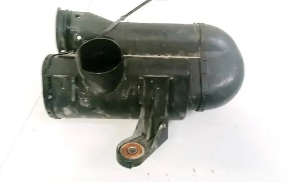 Audi 80 90 S2 B4 Intake resonator 