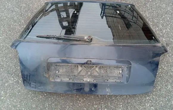 Audi A4 S4 B5 8D Tailgate/trunk/boot lid Melynas