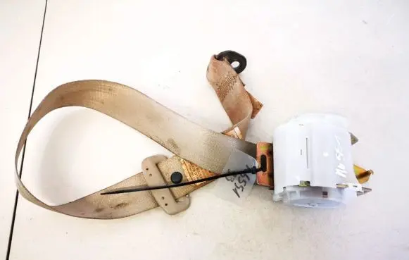 Mitsubishi Galant Middle seatbelt (rear) tin010 ti-n010