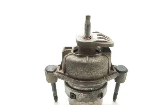 Chevrolet Corvette C7 Gearbox mount 23187445