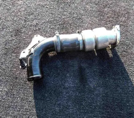 Ford C-MAX II Intercooler hose/pipe AV616C750AC