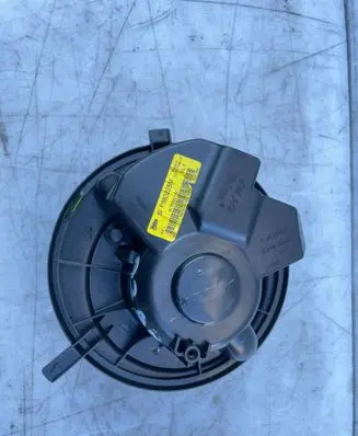 Audi A3 S3 8P Heater fan/blower 1K1820015C F983228M