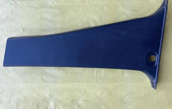 Mercedes-Benz A W169 (B) pillar trim (bottom) A1696920122
