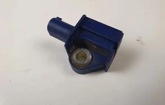 Mercedes-Benz E W212 Airbag deployment crash/impact sensor A2128204926