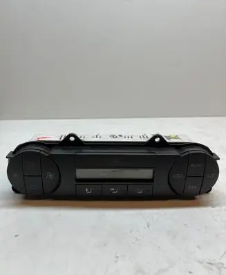 Ford Mondeo Mk III Climate control unit 3S7T18C612AF