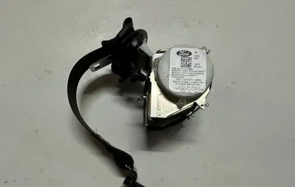 Ford Explorer Rear seatbelt BB5378611B51AH 34082303GCBL