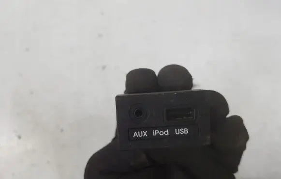 KIA Venga USB socket connector 961201P200