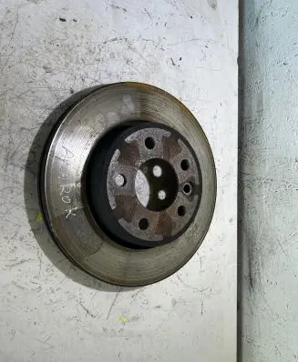 Volkswagen Amarok Front brake disc