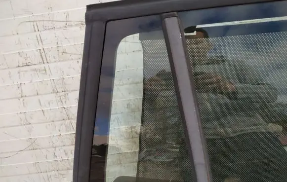 Opel Vectra C Rear vent window glass 