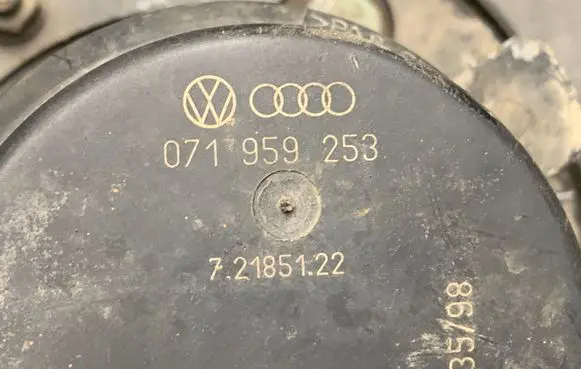 Volkswagen Bora Secondary air pump 071959253
