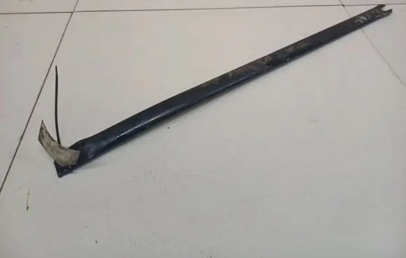 BMW 3 E90 E91 Fuel tank mounting bracket