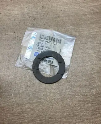 Opel Campo Front wheel bearing hub 94407718