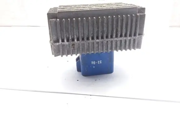 Saab 9-5 Glow plug pre-heat relay 55353011 51299014B