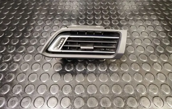 Peugeot 308 Dashboard side air vent grill/cover trim 1303823XZD