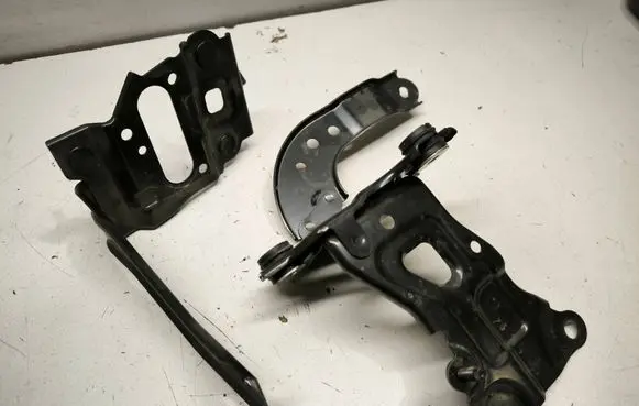 Lexus RX V ABS pump bracket 