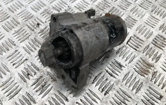 Mini One - Cooper Coupe R56 Starter motor M000T32271ZE 7550017