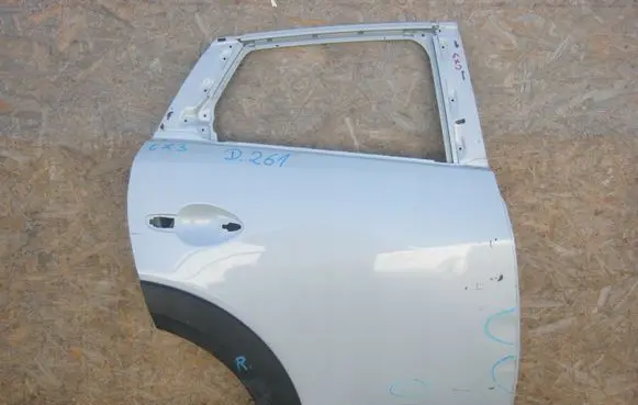 Mazda CX-3 Rear door