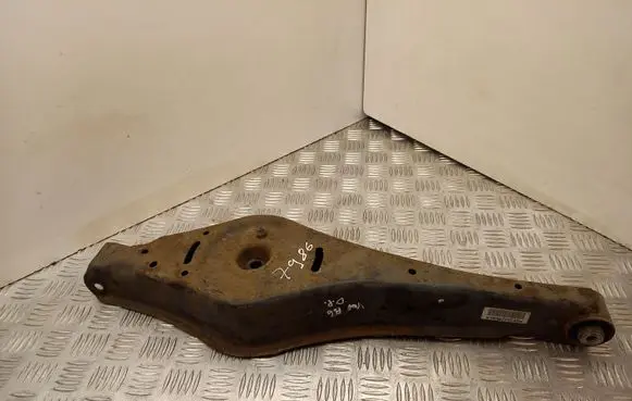 Volkswagen PASSAT B6 Sway bar bush bracket, rear 