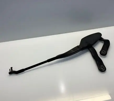 Mercedes-Benz CLS C219 Front wiper blade arm A2118200444 2118200444