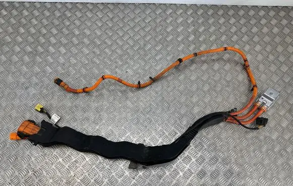 Volvo XC40 High voltage cable 32286563