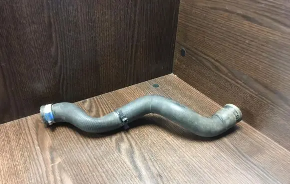 Alfa Romeo Mito Engine coolant pipe/hose 51856667OE