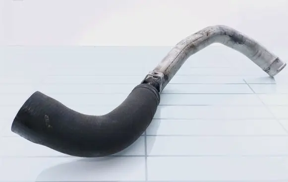 Volvo S40, V40 Intercooler hose/pipe