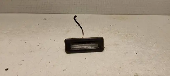 Volkswagen Golf V Tailgate opening switch U23507