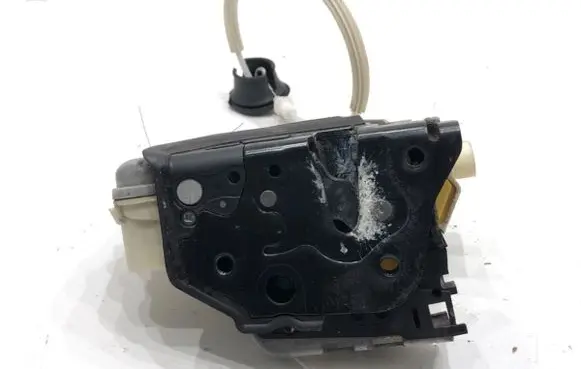 Audi Q7 4L Front door lock 8J1837015A