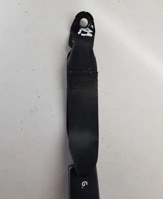 Hyundai i40 Middle seatbelt buckle (rear) 